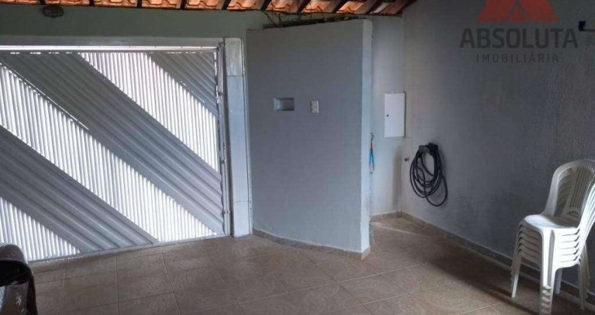 Excelente casa térrea a venda na Cariobinha