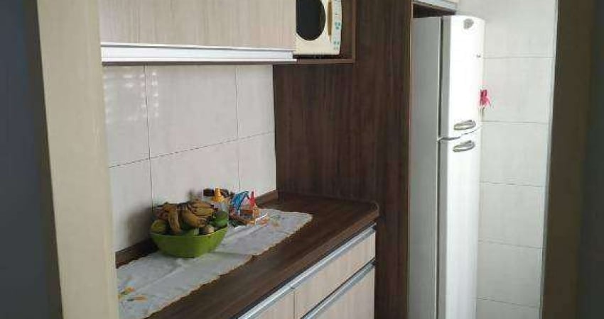 Apartamento com 03 dormitórios