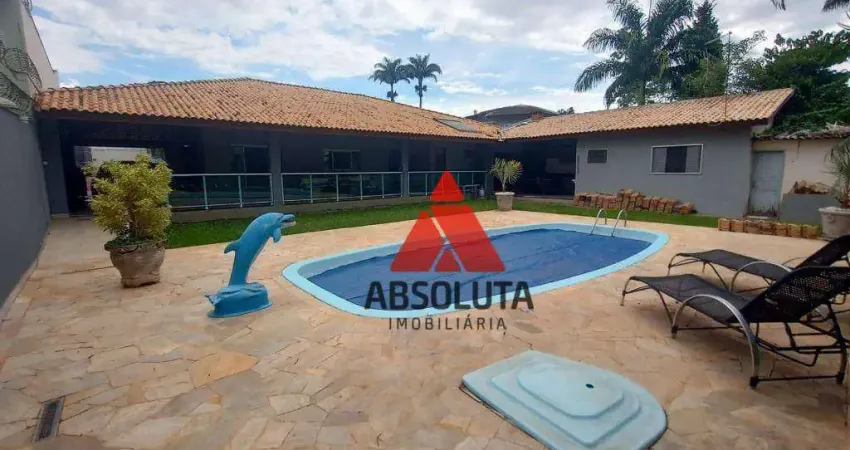 Casa com 4 dormitórios, 200 m² - venda por R$ 1.500.000 ou aluguel por R$ 6.700/mês - Praia dos Namorados - Americana/SP