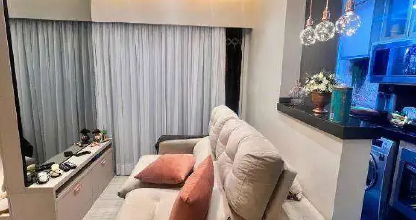 Apartamento com 3 dormitórios à venda, 70 m² por R$ 650.000,00 - Vila Massucheto - Americana/SP