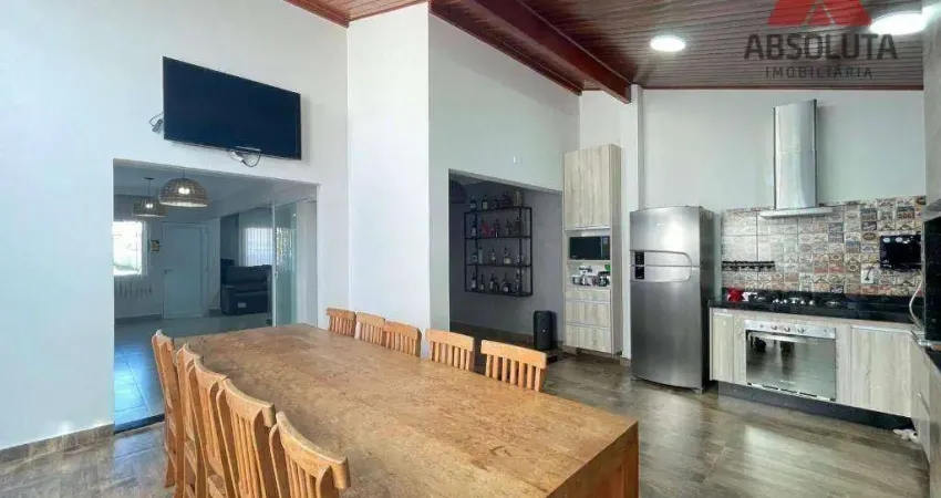 Casa com 3 dormitórios à venda, 120 m² por R$ 685.000,00 - Chácara Letônia - Americana/SP