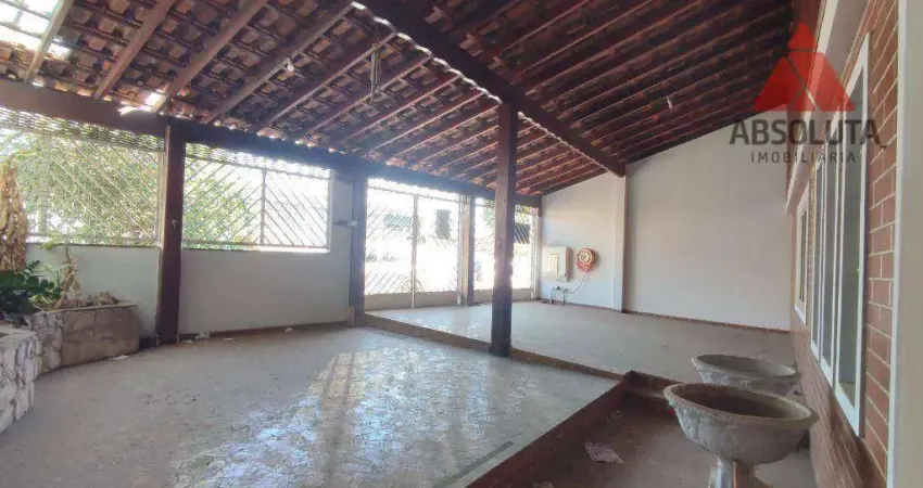 Casa com 3 dormitórios à venda, 180 m² por R$ 330.000,00 - Antônio Zanaga I - Americana/SP