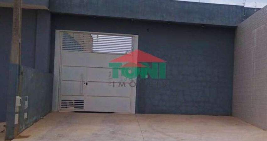 Galpão Comercial à Venda em Salto-SP, Jardim Santa Marta II: 1 sala, 1 banheiro, 1 vaga de garagem, 139,00 m² de área.