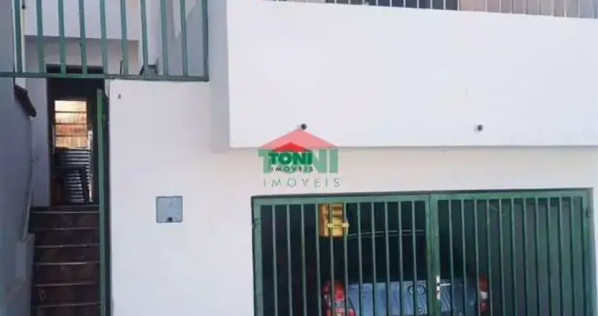 Casa à venda na Vila Flora, Salto-SP: 2 quartos, 1 suíte, 2 salas, 2 banheiros, 1 vaga de garagem, 127m². Confira!
