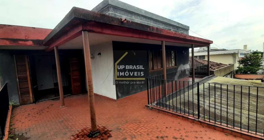 Sobrado para Venda em Taubaté, Centro, 4 dormitórios, 1 suíte, 2 banheiros, 2 vagas