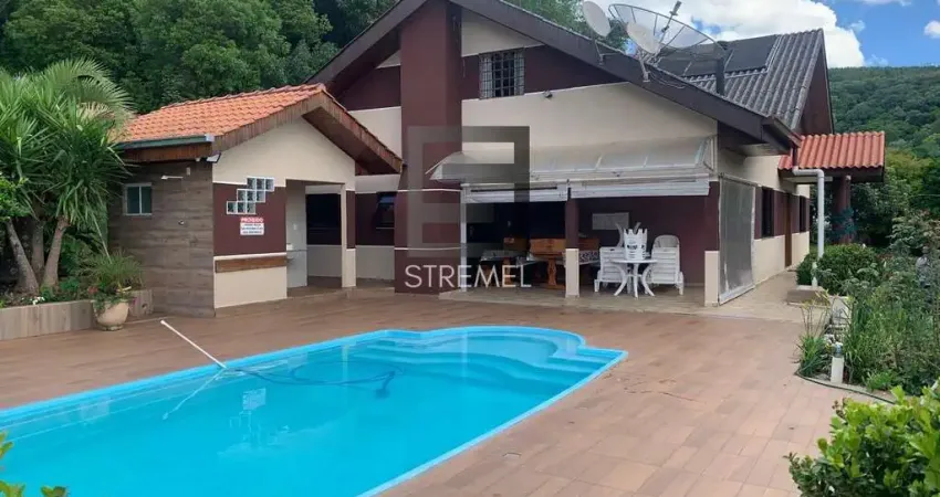 Chácara para Venda em Guarapuava, Jordão, 7 dormitórios, 4 banheiros, 2 vagas