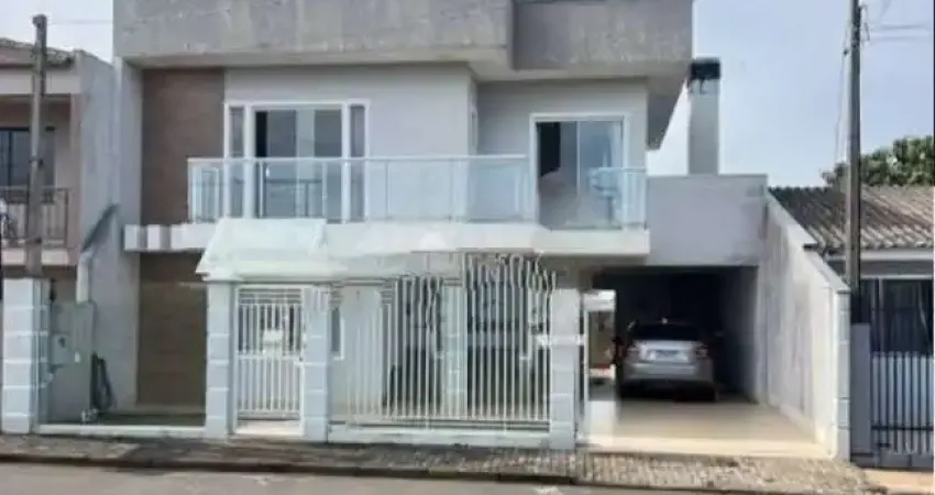 Sobrado para Venda em Guarapuava, Santana, 3 dormitórios, 1 suíte, 3 banheiros, 2 vagas