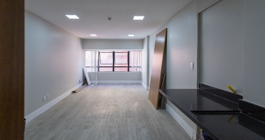 Sala para Venda no Caminho das Árvores