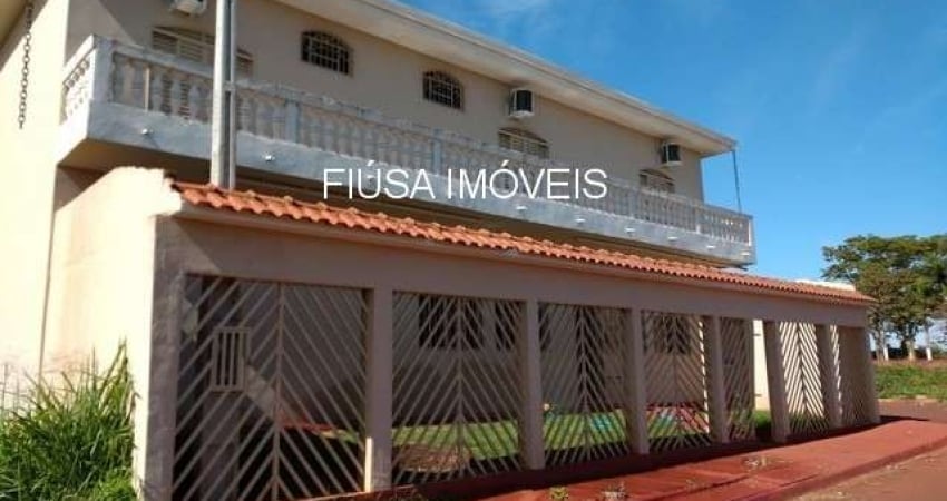 Casa com 3 quartos à venda na MIGUELOPOLIS, Centro, Miguelópolis