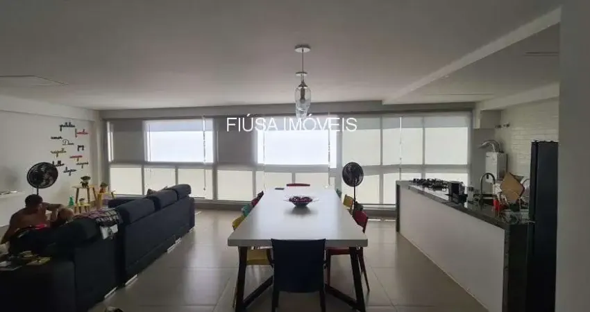 Apartamento com 3 quartos à venda na Rua Manif Elias 1, 1, Centro, Rifaina