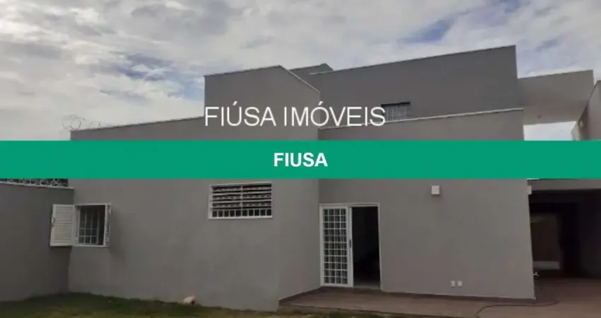 Casa com 3 quartos à venda na R, Sumarezinho, Ribeirão Preto