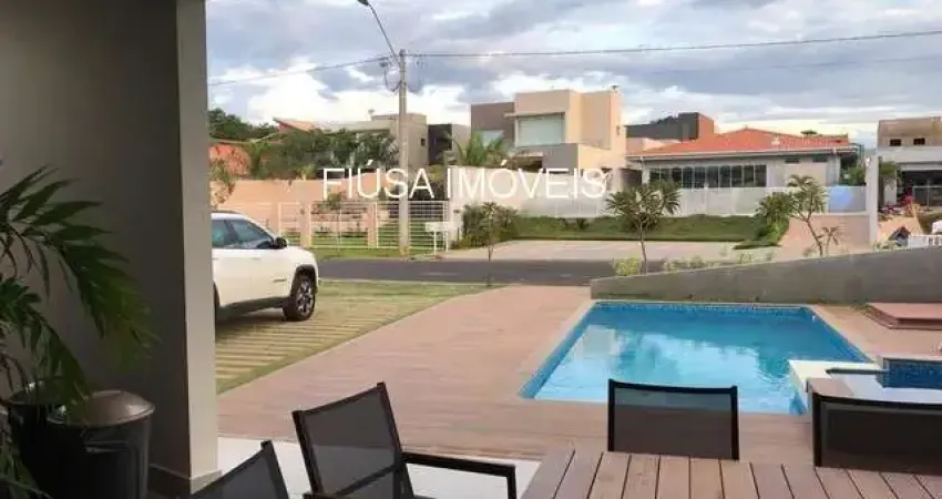 Casa em condomínio fechado com 4 quartos à venda na Antônio Floriano de Leme, Centro, Rifaina