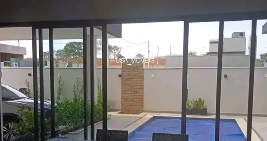 Casa com 3 quartos à venda na RUA 1, 1, Centro, Rifaina