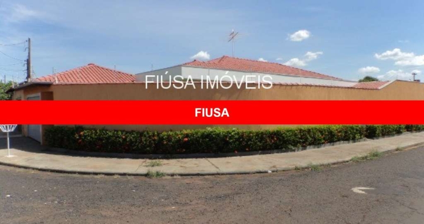 Casa com 5 quartos para alugar na Rua Affonso Delloiágono, 1, Parque Residencial Cândido Portinari, Ribeirão Preto
