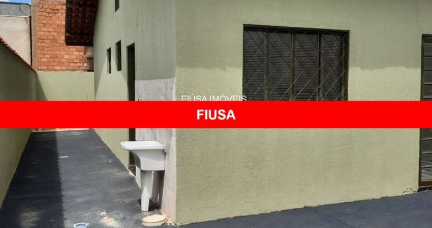 Casa com 2 quartos à venda na RUA LUIZ, 700, Parque das Oliveiras II, Ribeirão Preto