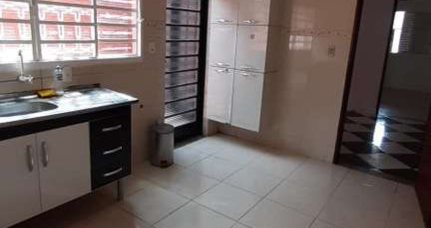 Casa à venda em Jundiaí-SP, na Vila Isabel Eber: 2 quartos, 1 suíte, 1 sala, 2 banheiros, 1 vaga e 80,00 m²!