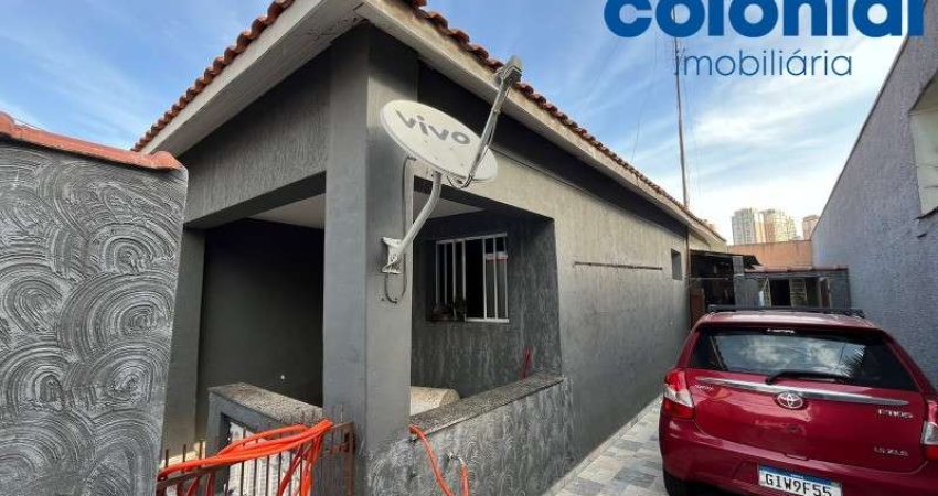 Imperdível oportunidade: Casa à venda em Jundiaí-SP, Vila Vianelo, com 3 quartos, sala, banheiro, 2 vagas de garagem e 179m²!