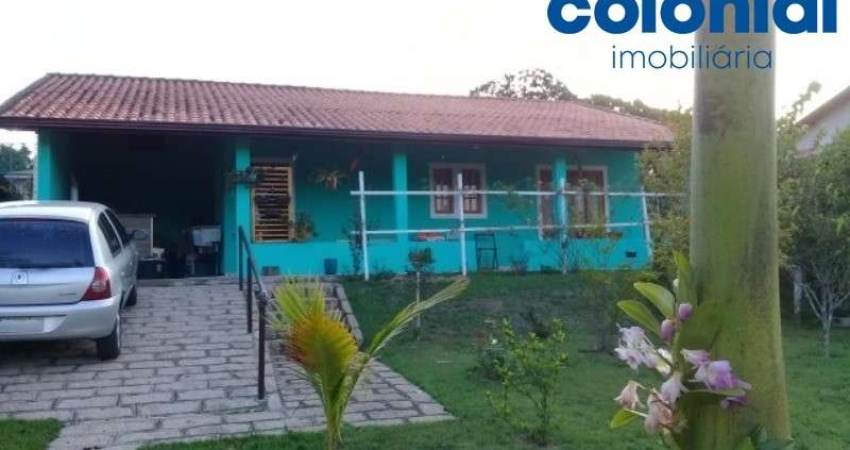 CHÁCARA COM 3 QUARTOS SENDO 1 SUÍTE