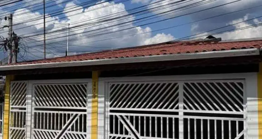 Casa com 3 quartos e mais 2 casas no terreno, com 2 vagas de garagem coberta na agapeama em jundiaí