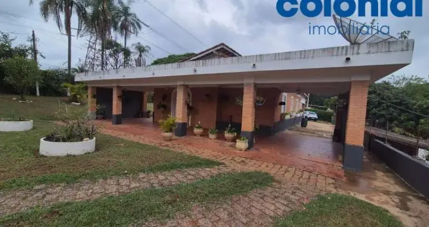 Chácara à venda em jundiaí-sp, bairro medeiros: 3 quartos, sala, 2 banheiros, 10 vagas, mais de 5000m² . muita área verde