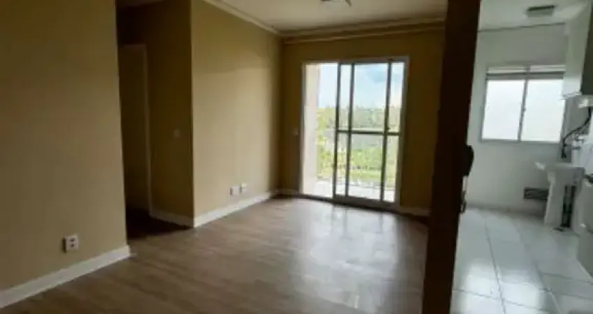 Locação no pleno engordadouro:  apartamento com 02 quartos/01 suíte, móveis e fino acabamento.