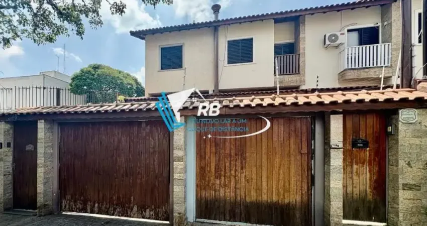 Casa (Sobrado) para Venda, 3 dorm(s), 1 suite(s), 5 vaga(s), 400 m²