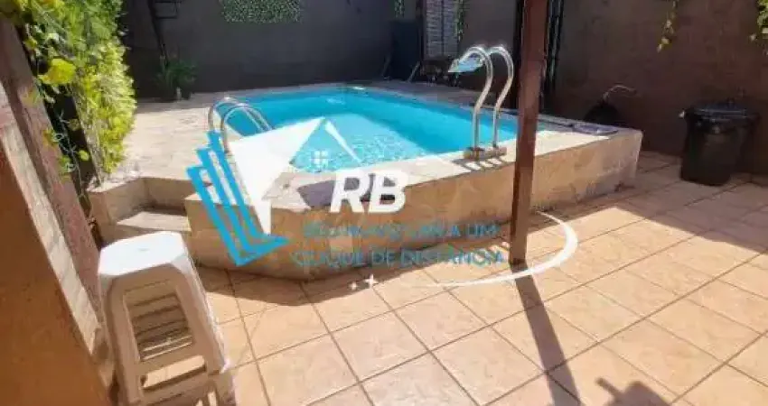 Casa (Sobrado) para Venda, 3 dorm(s), 1 suite(s), 4 vaga(s), 350 m²