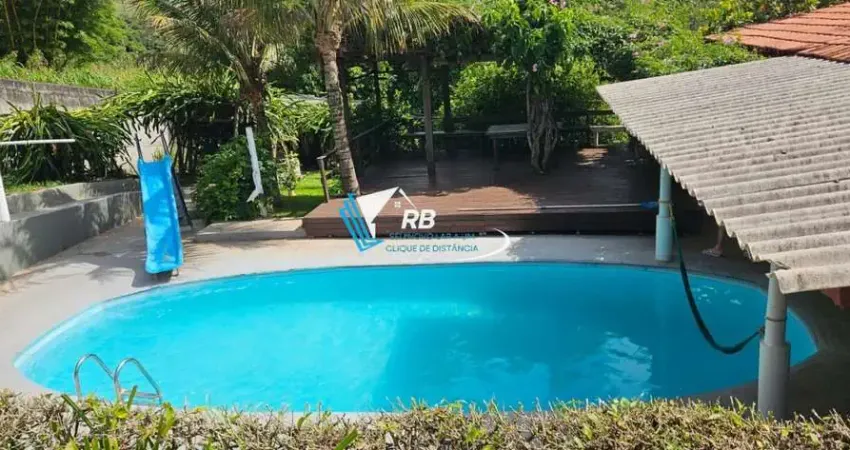 Chácara para Venda, 4 dorm(s), 2 suite(s), 6 vaga(s), 120 m²