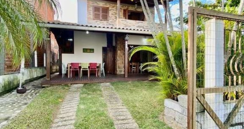 Casa com 3 quartos à venda na Rua Enéas Faraco Guimarães, 1, Centro, Garopaba