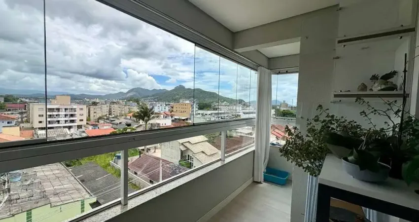 Apartamento com 3 quartos à venda na Prefeito Cantidio Virissimo, 321, Universitários, Biguaçu