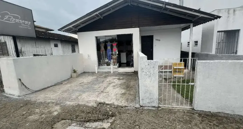 Casa com 4 quartos à venda na Felisbino Camilo da Silva, 1606, Serraria, São José
