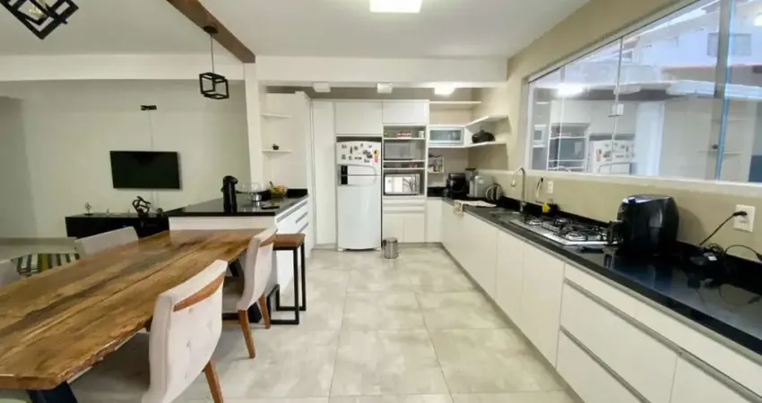 Casa com 4 quartos à venda na Eleotério da Silva Furtado, 270, Jardim Atlântico, Florianópolis
