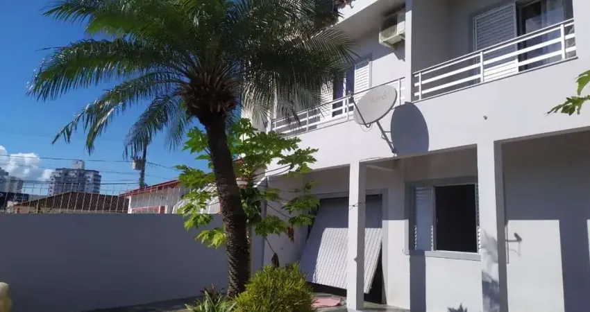 Casa com 4 quartos à venda na Rua José Aurino de Matos, 128, Kobrasol, São José