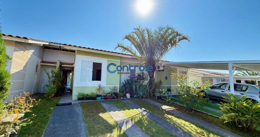 Casa em condomínio fechado com 2 quartos à venda na Avenida Paulo Roberto Vidal, 1455, Bela Vista, Palhoça