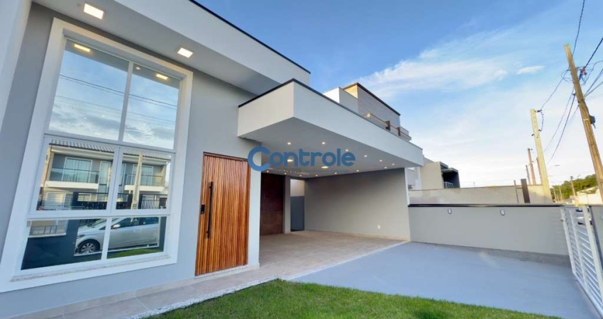 Casa com 3 quartos à venda na Claudio Capistrano Lima de Oliveira, 10, Forquilhas, São José