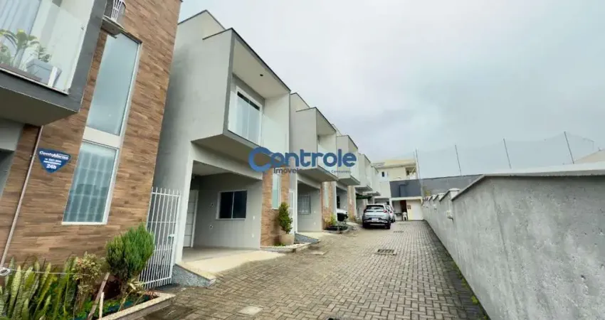 Casa com 2 quartos à venda na Rua Falcão, 117, Forquilhas, São José