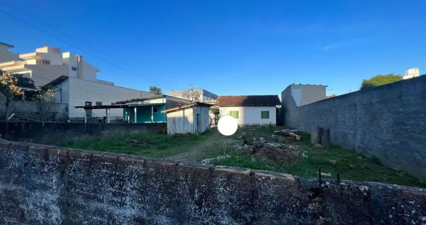 Terreno à venda na Adão Schmitt, 513, Barreiros, São José
