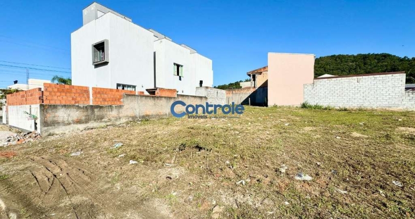 Terreno à venda na Rua Herondi Maran, 12, Bela Vista, Palhoça