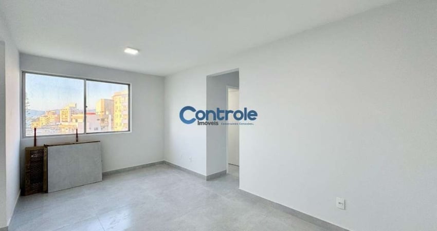 Apartamento com 2 quartos à venda na Rua Santos Saraiva, 1458, Estreito, Florianópolis