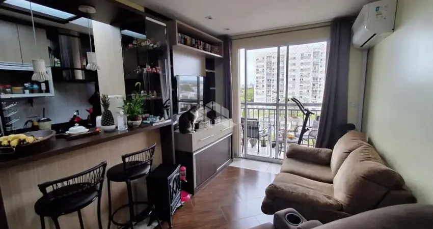 Apartamento 3 dormitórios com suíte e duas vagas.