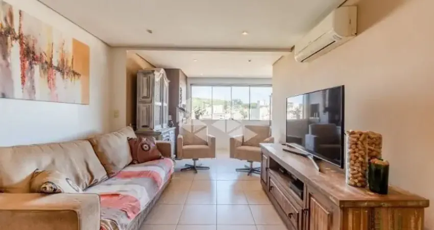 Apartamento 3 dormitórios com suíte  na Tristeza