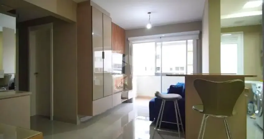 Apartamento Mobiliado para alugar no bairro Jardim Carvalho em Porto Alegre.