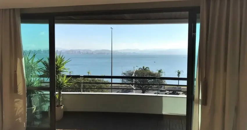 Apartamento com 4 quartos à venda na Avenida Governador Irineu Bornhausen, Agronômica, Florianópolis