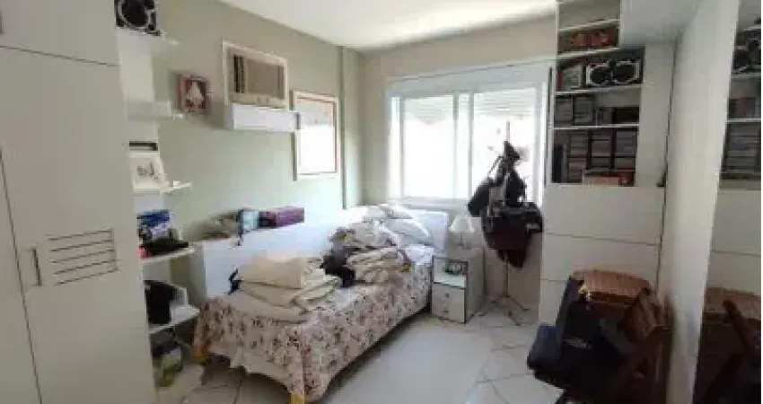 Apartamento de 2 dormitórios com suíte na trindade -florianópolis