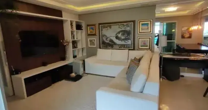 Apartamento com vista alta e livre, 3 dormitórios, sendo 1 suite e bem perto da celesc no itacorubi