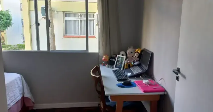 Excelente apartamento com 2 dormitórios no  estreito  em florianópolis.