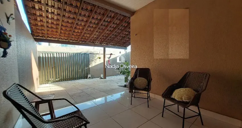 Casa para venda no bairro vale quem tem na zona leste de teresina