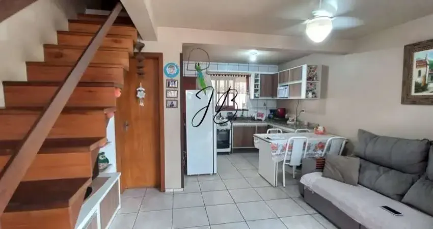 Sobrado a venda no bairro Tarumã