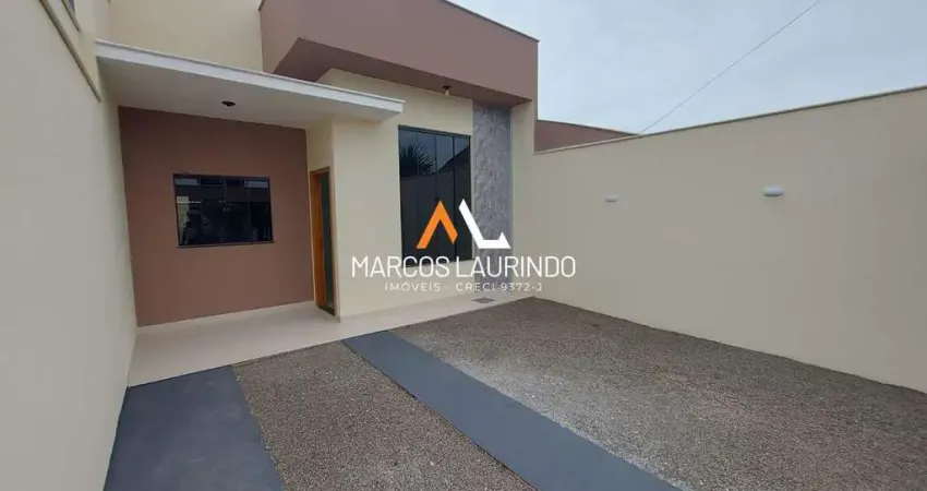 Casa à venda no bairro Parque Residencial Michael Licha - Londrina/PR