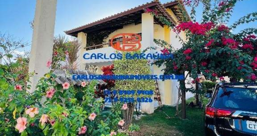 Casa espetacular 5/4 com suíte em condomínio fechado
